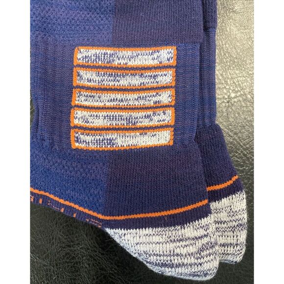 NCAA Strideline - Navy/ Blue - Crew Socks- UVA Cavalier-Unisex - Size M/L 1 pair - Picture 7 of 10